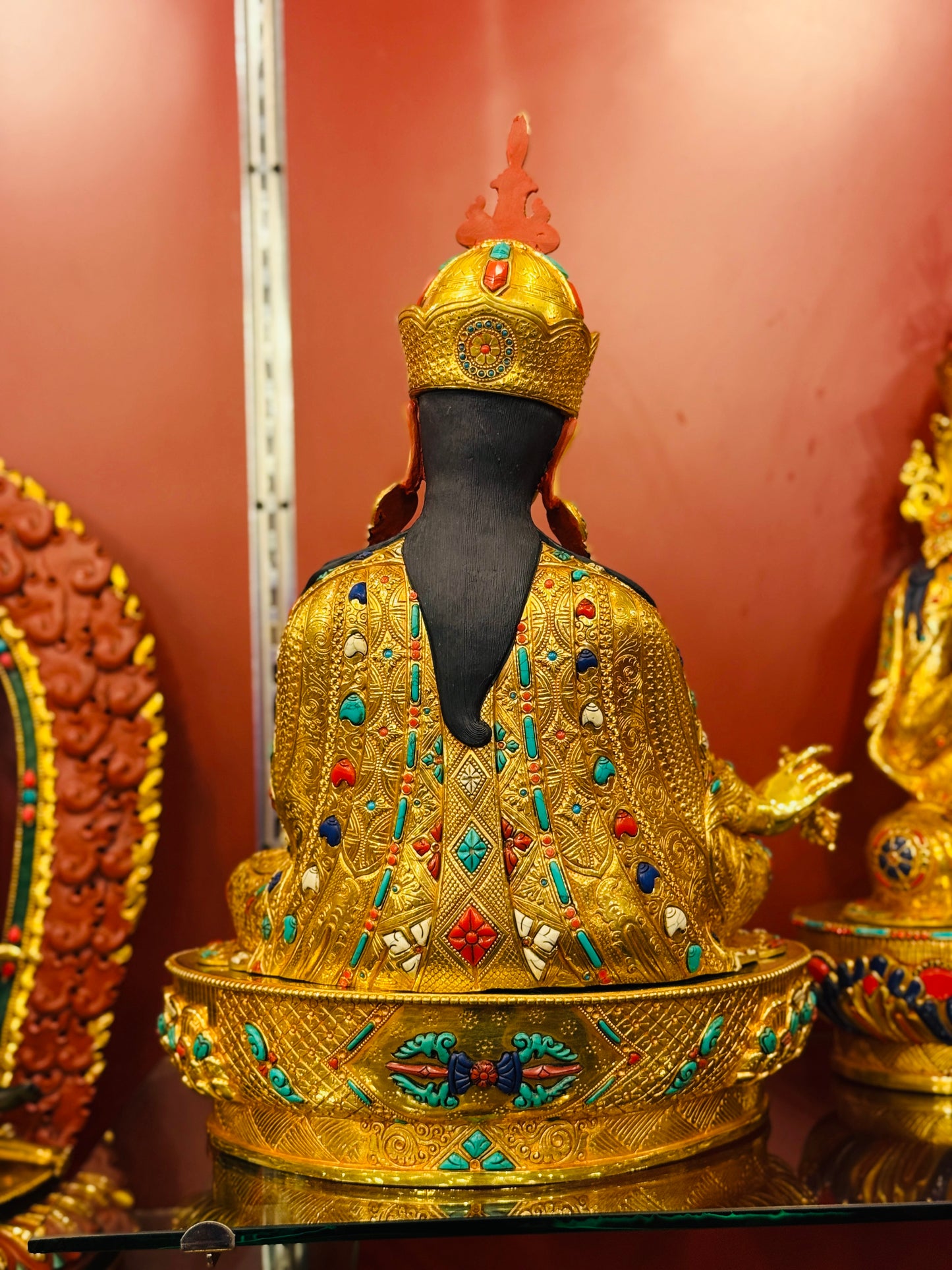 Padmasambhava Buddha Statue 48cm / 18.9" Hand-Carved Copper Gilded with Gemstone Inlay – Guru Rinpoche Masterwork Handmade in Nepal – Handmade Tibetan Buddhist Statue, Lost-Wax Cast Himalayan Art from Nepal