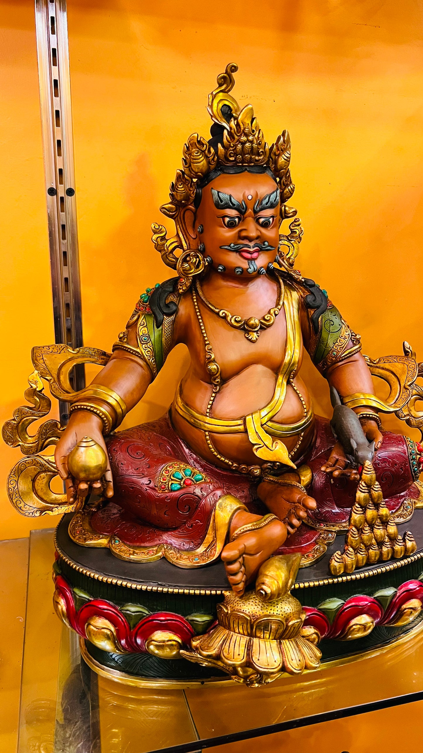 48cm Yellow Jambhala Statue Hand-Carved Copper Painted Three-Color Design – Tibetan Style Wealth Deity Masterwork Nepal – Handmade Tibetan Buddhist Statue, Lost-Wax Cast Himalayan Art from Nepal