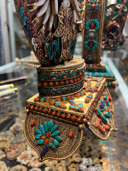 Thousand-Armed Avalokiteshvara Sculpture 35cm / 13.8" Hand-Crafted Copper Filigree with Turquoise & Mother-of-Pearl Inlay – Botree Arts Himalayan Art