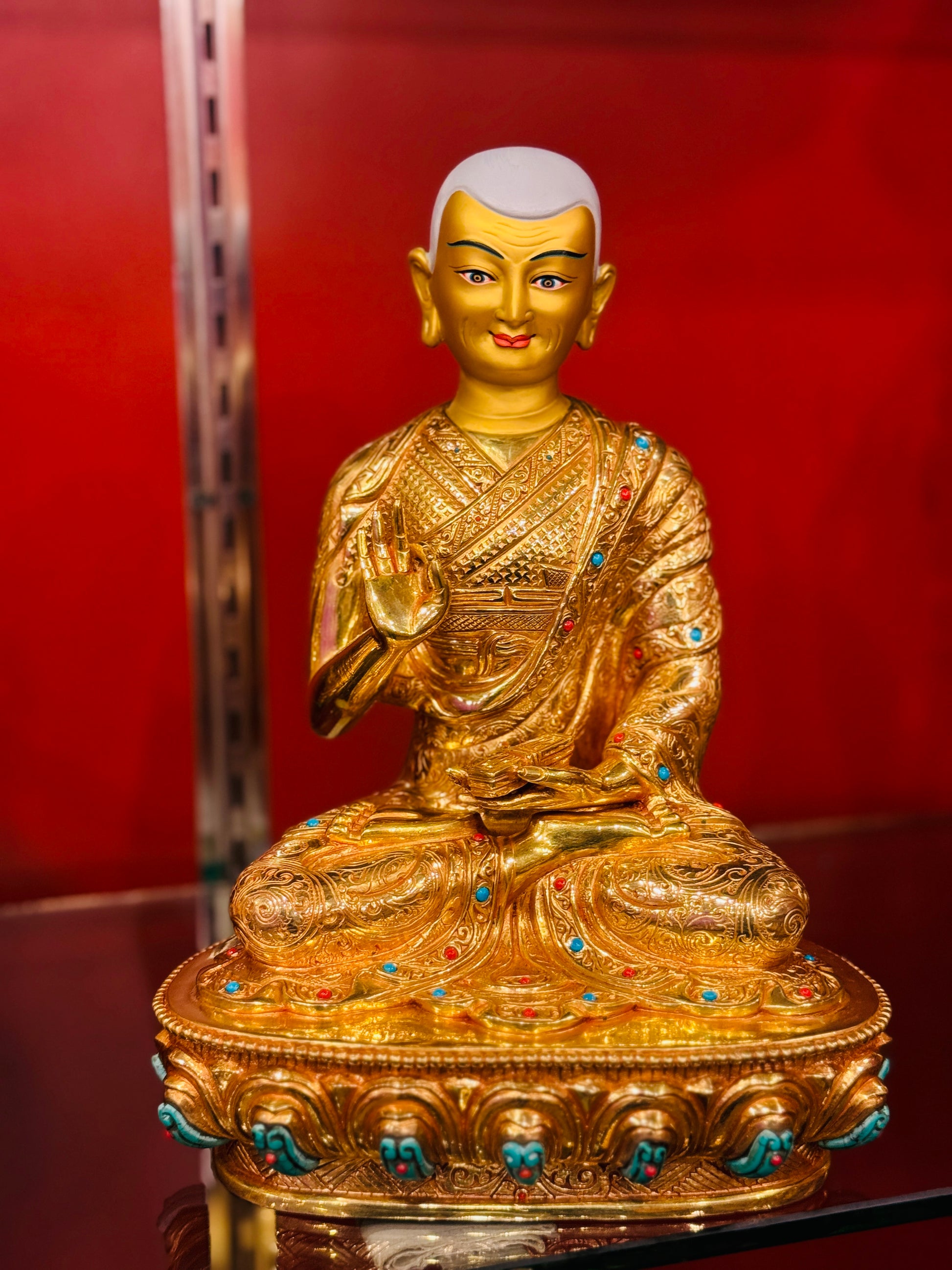 Je Tsongkhapa Master Set Buddha Statues 30cm / 11.8" & 25cm / 9.8" Hand-Carved Copper Gilded with Gemstone Inlay – Botree Arts Himalayan Masterwork Nepal | Bo Tree Arts