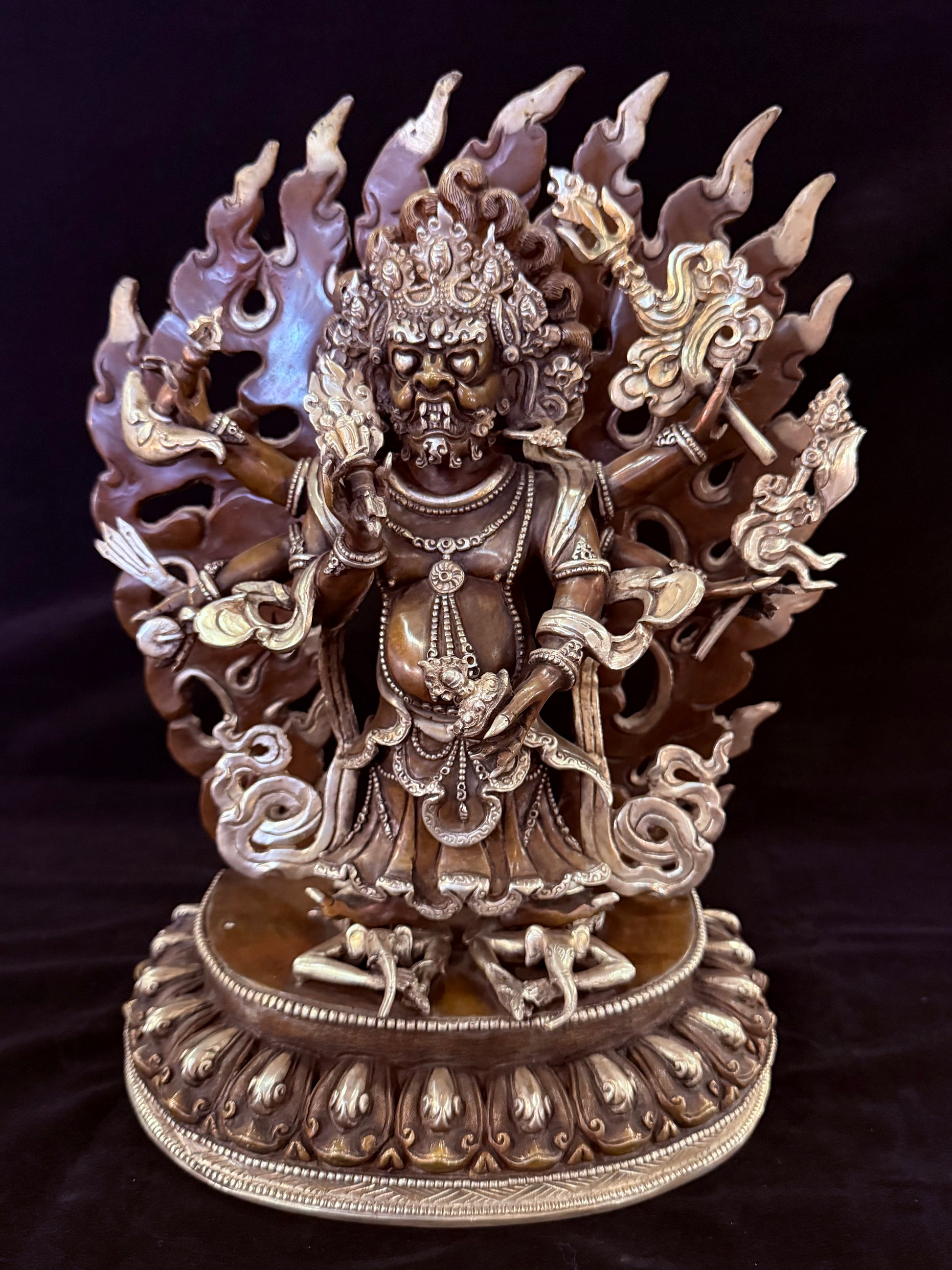 White Mahakala Buddha Statue 34cm / 13.4" Hand-Carved Copper Silver-Gilt – Shadbhuja Sita Botree Arts Masterwork | Bo Tree Arts