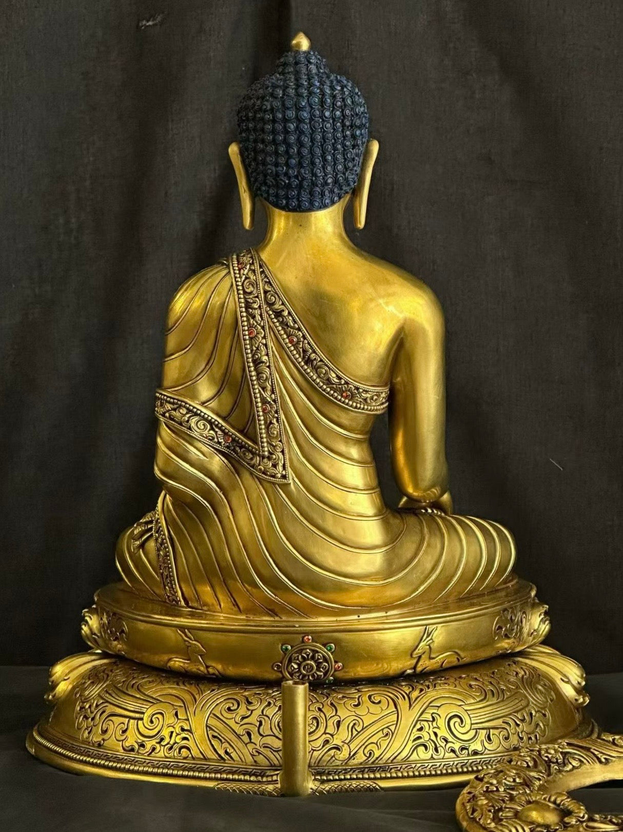 Shakyamuni Buddha (Historical Buddha) Statue 35cm / 13.8" Hand-Carved Copper Gilded with Mandorla – Museum-Quality Himalayan Art Nepal – Handmade Tibetan Buddhist Statue, Lost-Wax Cast Himalayan Art from Nepal