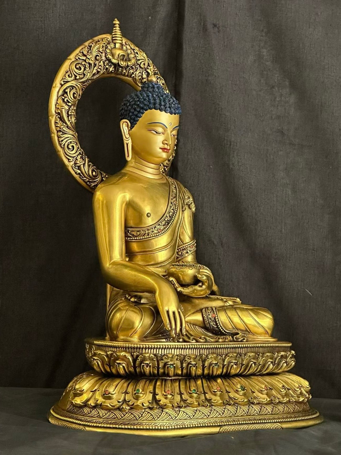 Shakyamuni Buddha (Historical Buddha) Statue 35cm / 13.8" Hand-Carved Copper Gilded with Mandorla – Museum-Quality Himalayan Art Nepal – Handmade Tibetan Buddhist Statue, Lost-Wax Cast Himalayan Art from Nepal
