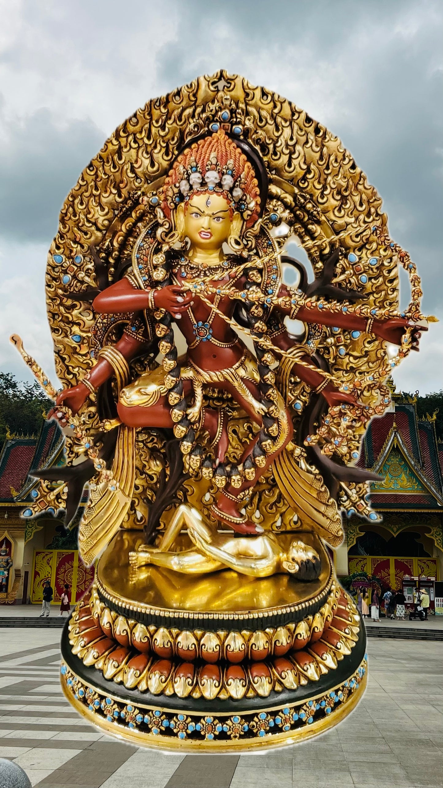 Kurukulla (Red Tara) Buddha Statue 36cm / 14.2" Hand-Carved Copper Gilded Painted with Golden Mandorla – Museum-Quality Himalayan Art Nepal – Handmade Tibetan Buddhist Statue, Lost-Wax Cast Himalayan Art from Nepal