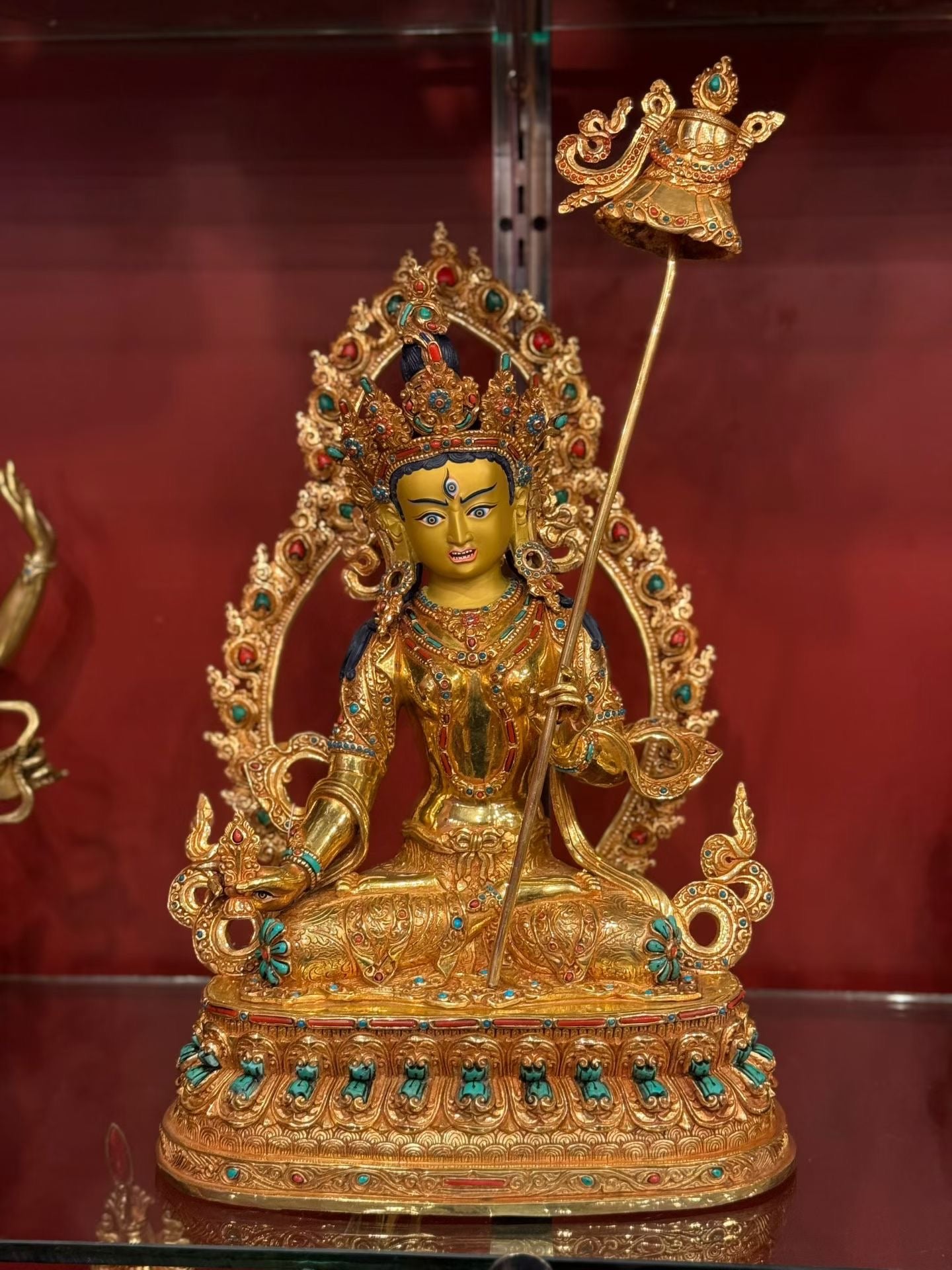 33cm Sitatapatra White Parasol Buddha Statue Hand-Carved Copper Gilded with Gemstone Inlay & Mandorla – Tibetan Buddhist Dharma Protector Deity Masterwork Nepal – Handmade Tibetan Buddhist Statue, Lost-Wax Cast Himalayan Art from Nepal
