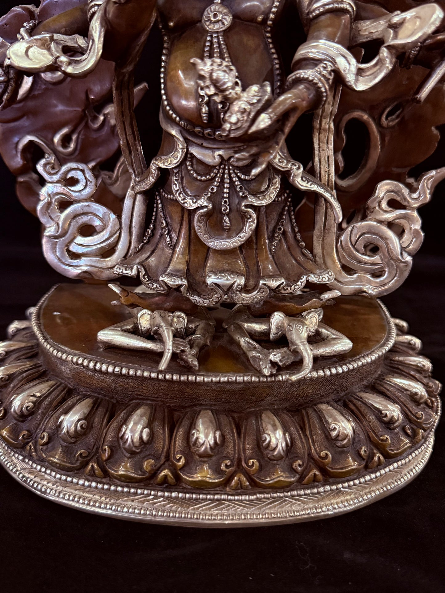 White Mahakala Buddha Statue 34cm / 13.4" Hand-Carved Copper Silver-Gilt – Shadbhuja Sita Botree Arts Masterwork – Handmade Tibetan Buddhist Statue, Lost-Wax Cast Himalayan Art from Nepal