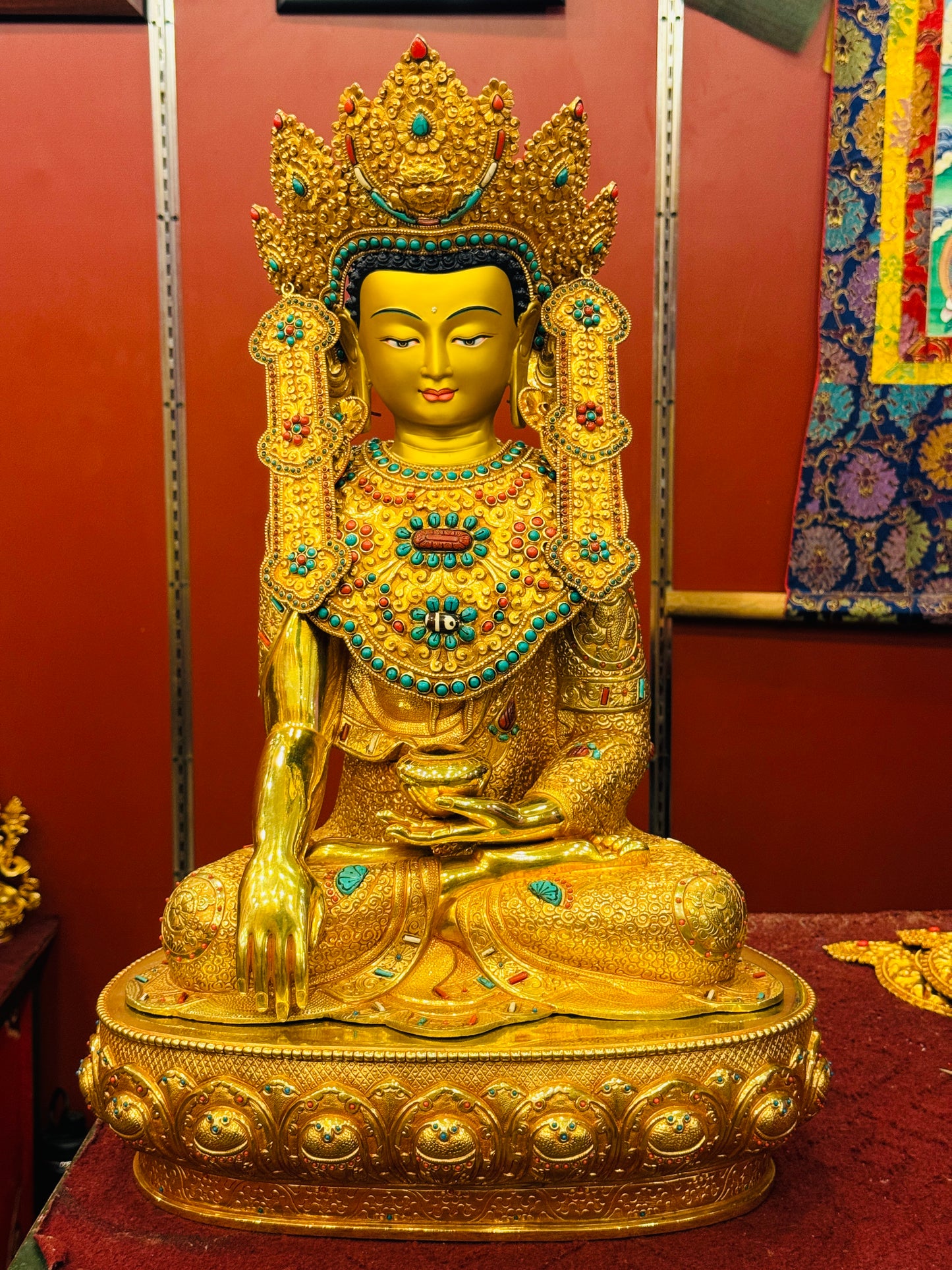 Shakyamuni Buddha Statue 60cm / 23.6" Hand-Carved Copper Gilded – Crowned Enlightenment Figure Masterwork Handmade in Nepal – Handmade Tibetan Buddhist Statue, Lost-Wax Cast Himalayan Art from Nepal