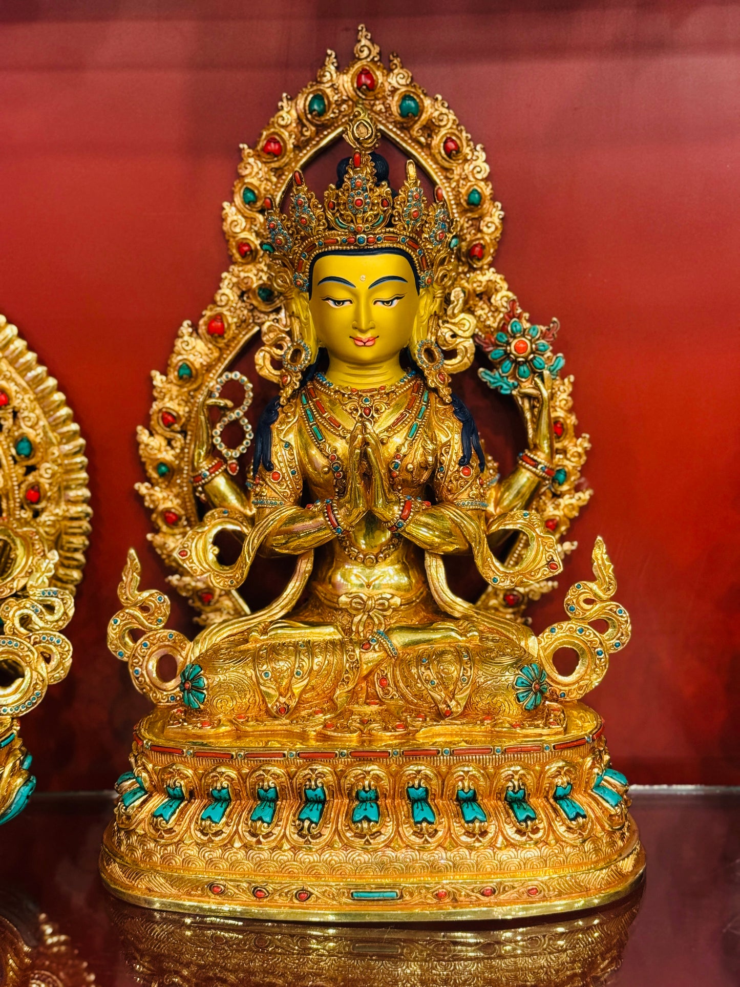 Chenrezig Buddha Statue 35cm / 13.8" Hand-Carved Copper Gilded with Gemstone Inlay & Mandorla – Four-Armed Avalokiteshvara Masterwork Handmade in Nepal – Handmade Tibetan Buddhist Statue, Lost-Wax Cast Himalayan Art from Nepal