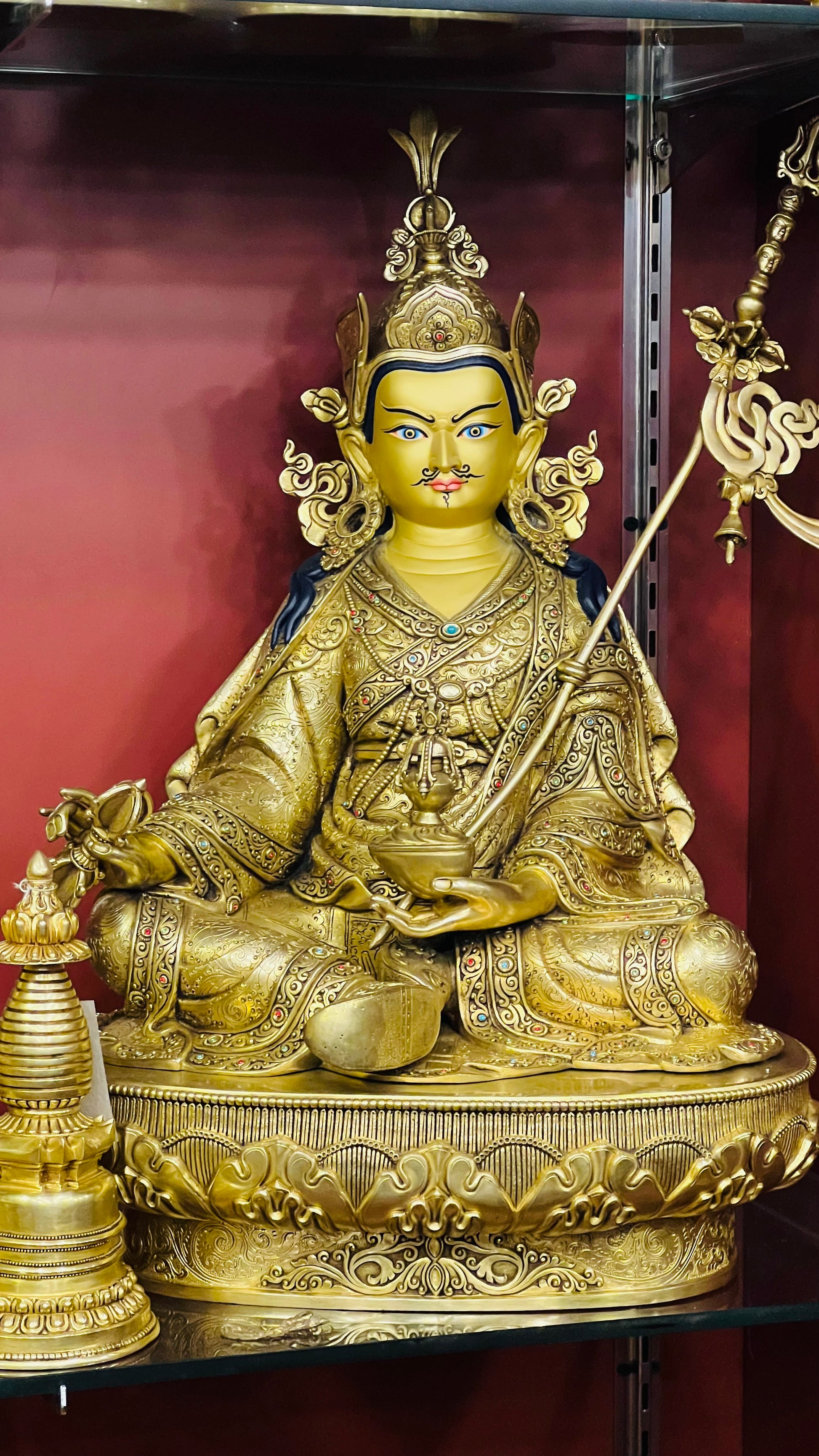Padmasambhava Buddha Statue 48cm / 18.9" Hand-Carved Copper Gilded – Guru Rinpoche Himalayan Art Collection Nepal | Bo Tree Arts