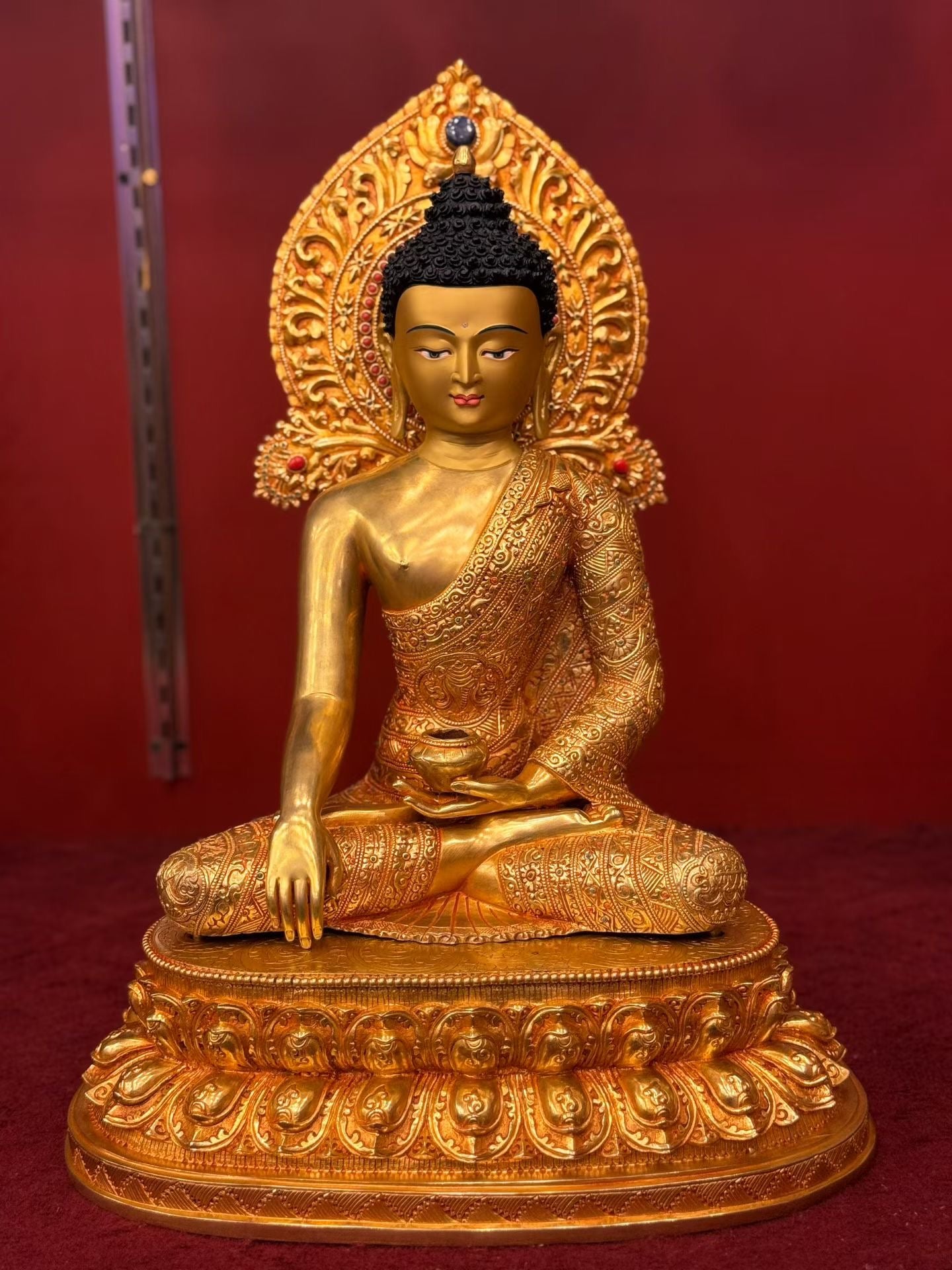 Shakyamuni Buddha (Historical Buddha) Statue 49cm / 19.3" Hand-Carved Copper Gilded with Mandorla – Handmade in Nepal – Handmade Tibetan Buddhist Statue, Lost-Wax Cast Himalayan Art from Nepal