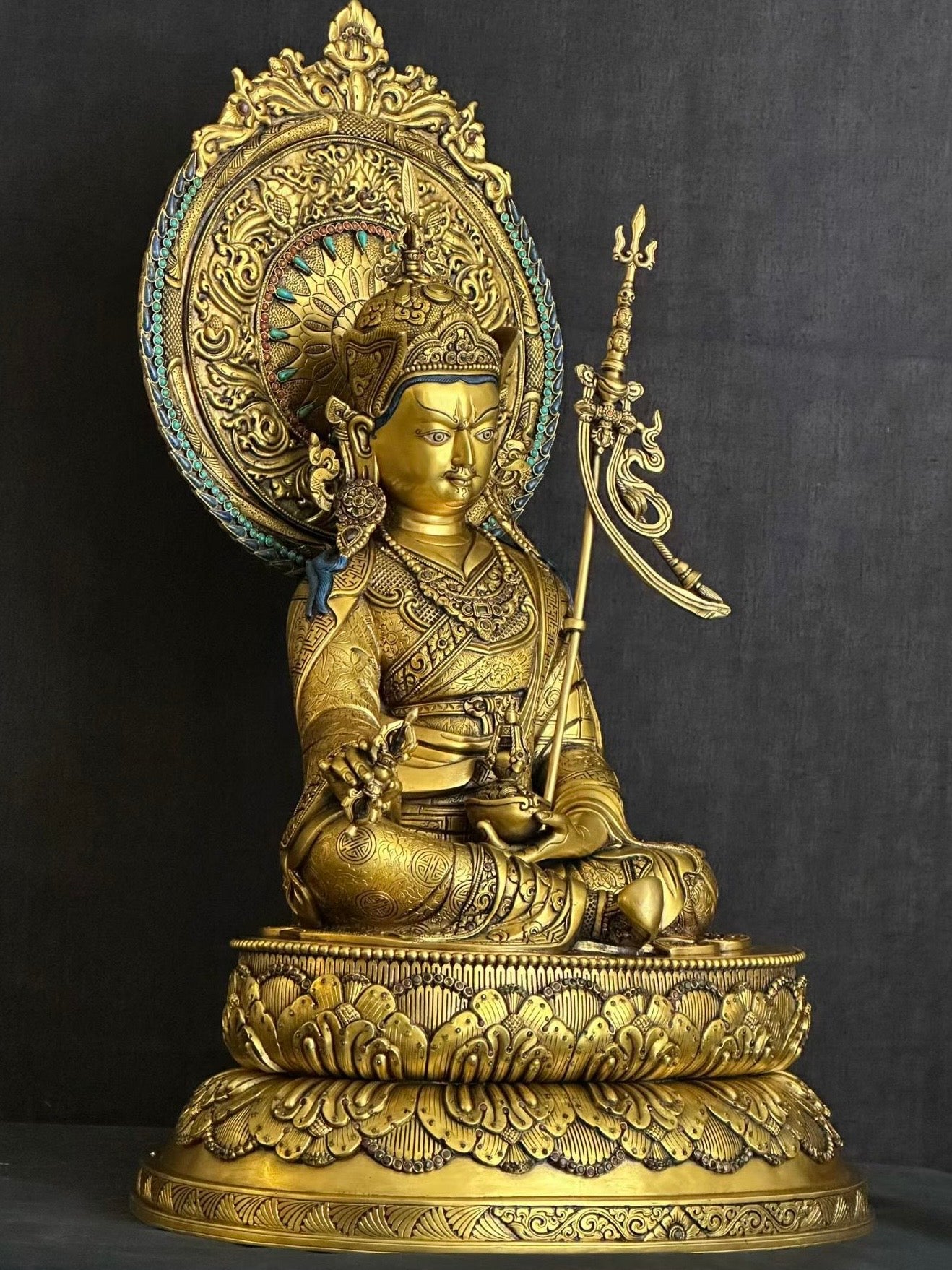 Padmasambhava (Guru Rinpoche) Buddha Statue  (48cm / 18.9" with Mandorla) Hand-Carved Copper with Gold-Gilded Face – Museum-Quality Rare Himalayan Art Nepal – Handmade Tibetan Buddhist Statue, Lost-Wax Cast Himalayan Art from Nepal